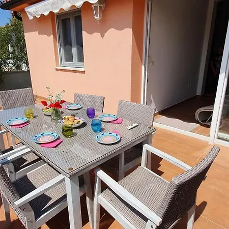 度假居 Elysian Homestay Betiga *